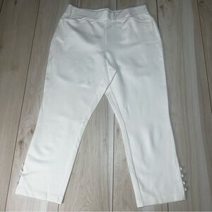 Belle Kim Gravel Ponte Cropped Pants‎ W/ Buttons Cream Size 18W- NWOT